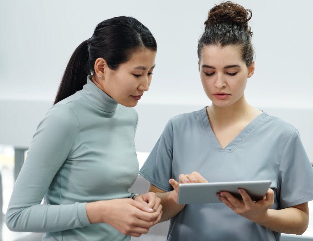 ADJOINT AU CADRE PARAMEDICAL DU POLE SOINS AIGUS ET MEDICO TECHNIQUE ET CHIRURGIE